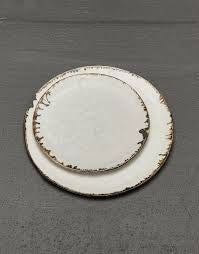 Pinch Bread Plate