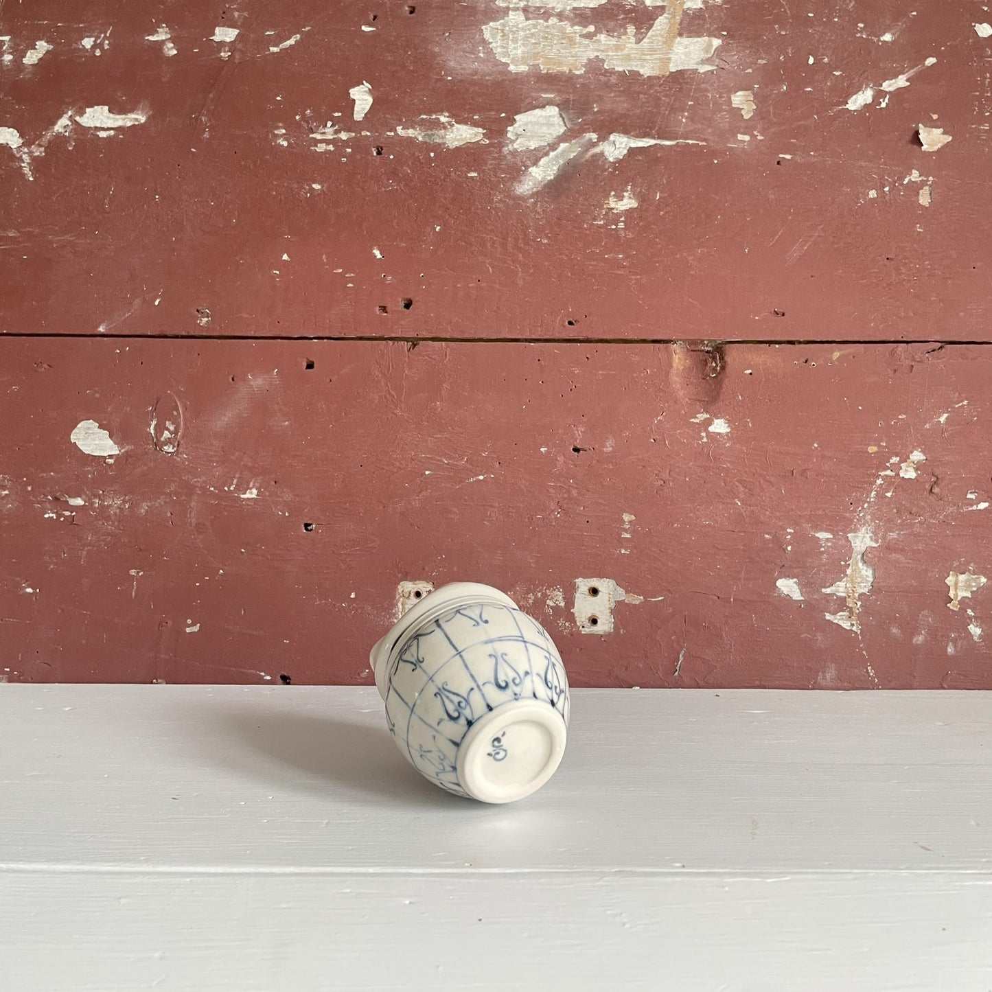 Pottery creamer