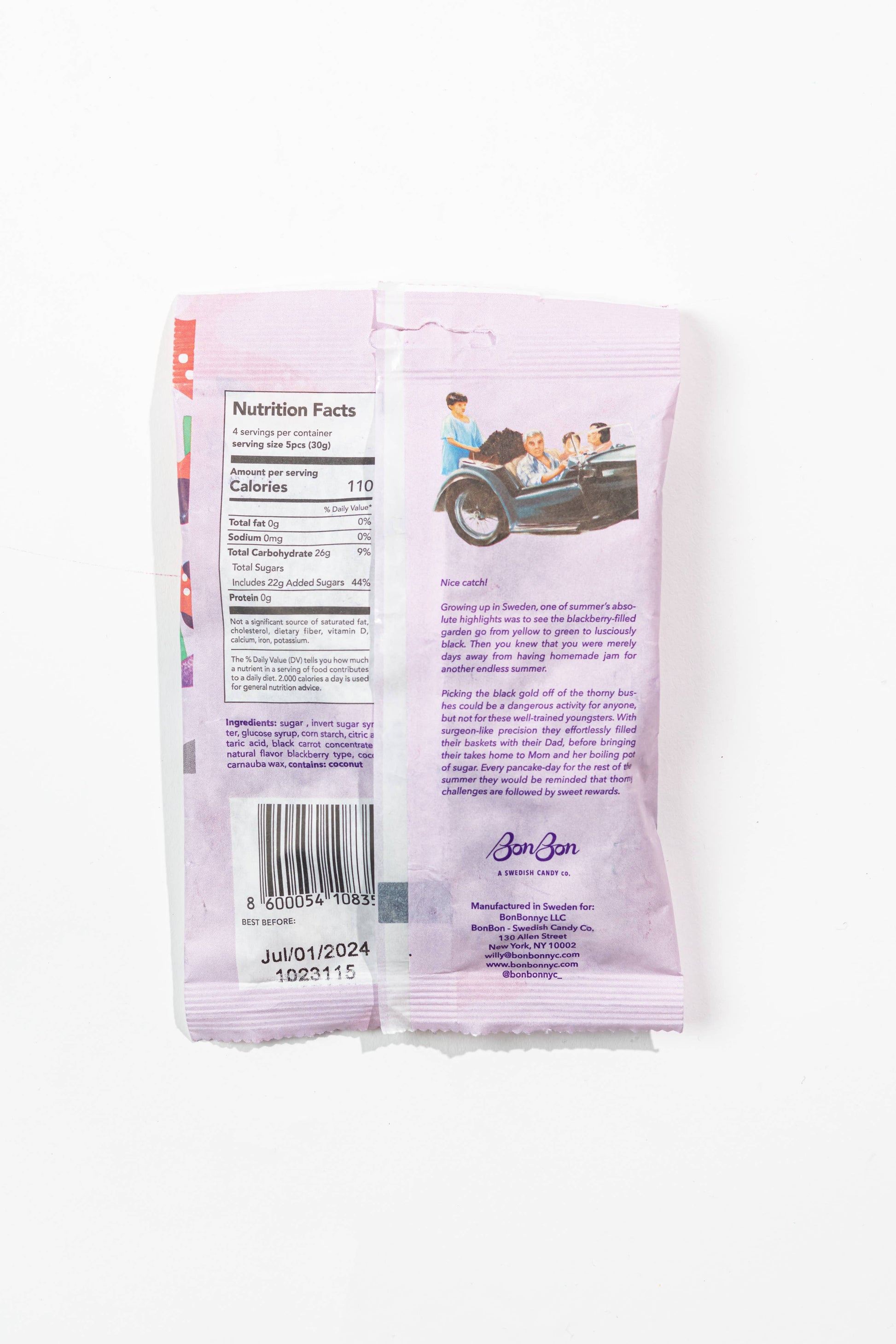 Back of the packaging from Sour Blackberry Fish swedish candies, from the brand Bonbon, a swedish candy co. 